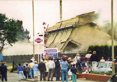 Ashby Road: Demolition of the processing plant 1986